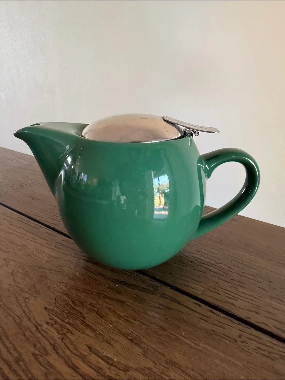 Hues N Brews Green Ceramic Personal Teapot w/ Steeper And Handle Flip Top Lid
